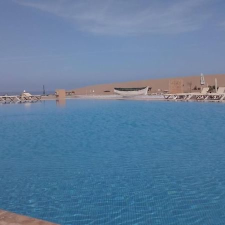 Отель Mimid Dunes Beach Мирлефт Экстерьер фото