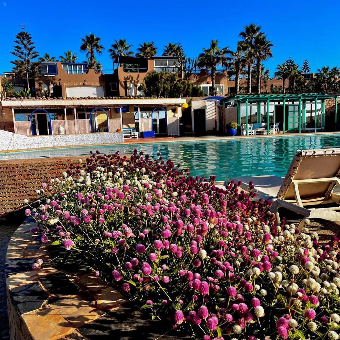 Отель Mimid Dunes Beach Мирлефт Экстерьер фото