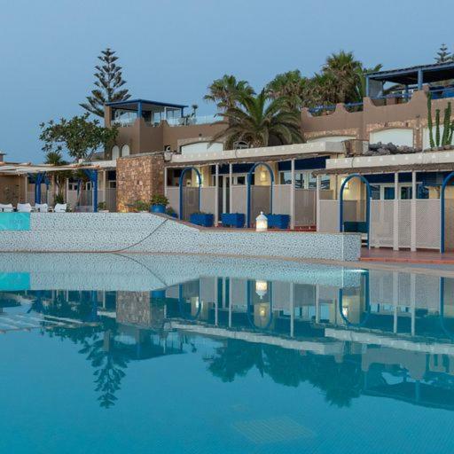 Отель Mimid Dunes Beach Мирлефт Экстерьер фото